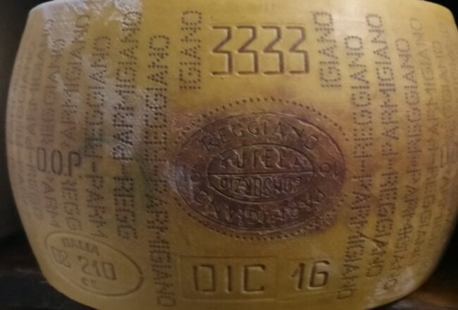 The complete guide to Parmigiano Reggiano The complete guide to Parmigiano Reggiano