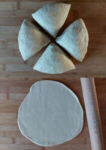 Piadina romagnola - rolling the dough